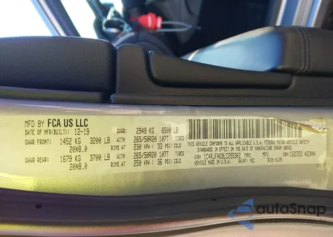 2020 Jeep Grand Cherokee Altitude 4X4 z USA, uszkodzony, nr VIN 1C4RJFAG9LC255302